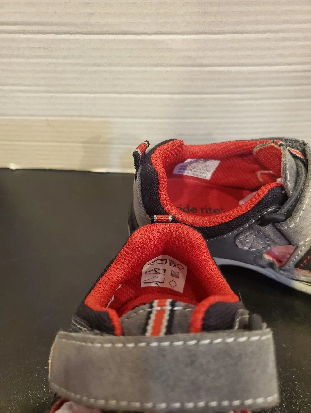 Surprize by Stride Rite 